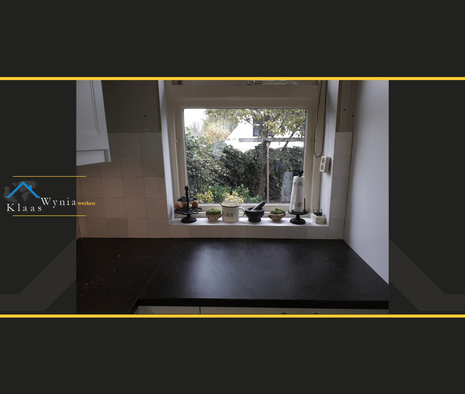 1537-1304-Carousel-kader-Basec-1